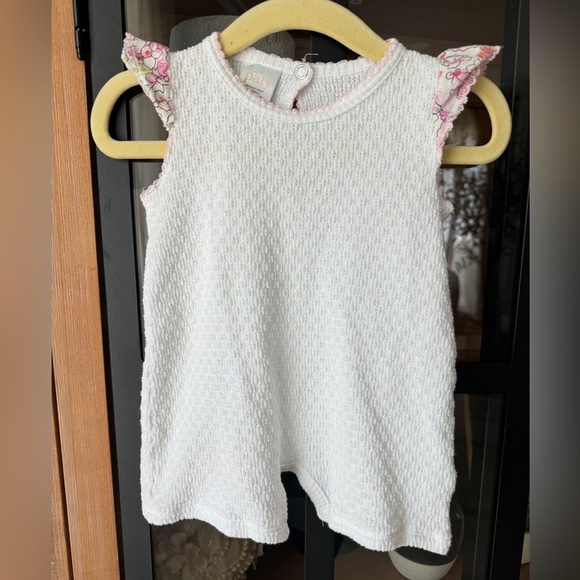 Paty Inc knits romper short sleeve ruffle floral pointelle baby girl flutter - Picture 1 of 6